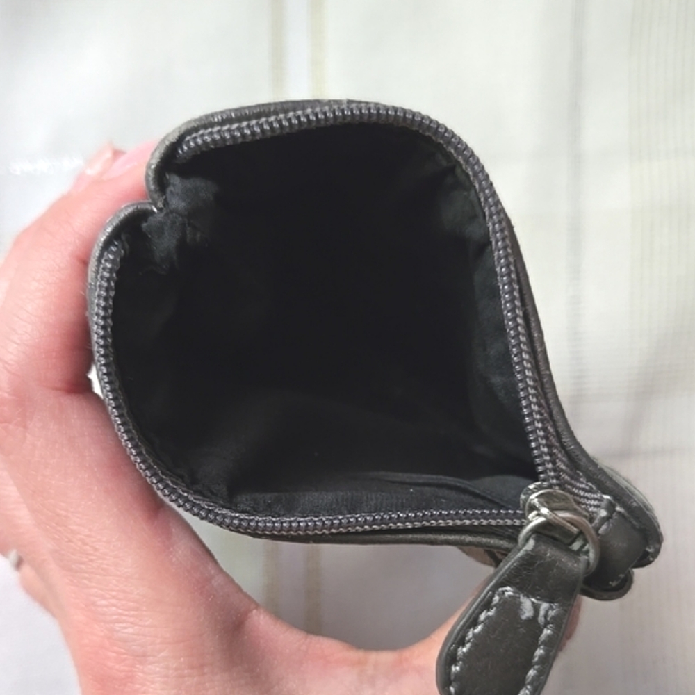 Giani Biani Black & Gray Key Pouch - Picture 14 of 16